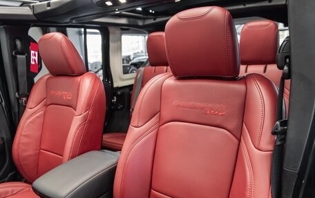 Jeep Wrangler, 2023 год, 13 790 000 рублей, 9 фотография