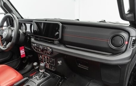 Jeep Wrangler, 2023 год, 13 790 000 рублей, 14 фотография