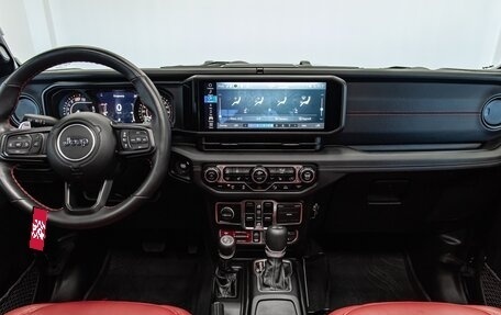 Jeep Wrangler, 2023 год, 13 790 000 рублей, 26 фотография