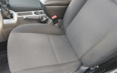 Ford Focus II рестайлинг, 2010 год, 680 000 рублей, 19 фотография