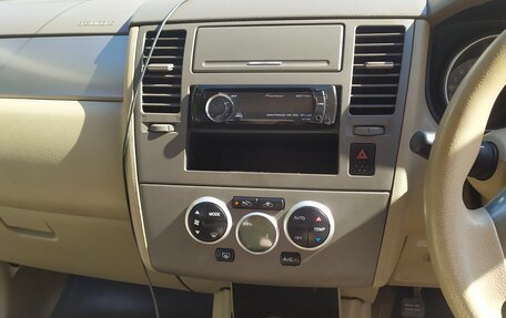 Nissan Tiida, 2004 год, 480 000 рублей, 18 фотография