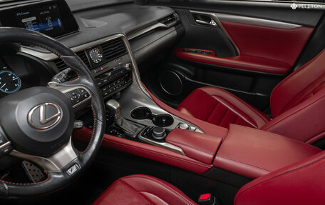 Lexus RX IV рестайлинг, 2016 год, 3 900 000 рублей, 19 фотография