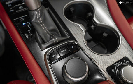 Lexus RX IV рестайлинг, 2016 год, 3 900 000 рублей, 21 фотография