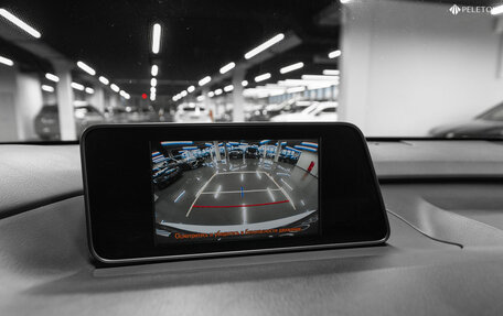 Lexus RX IV рестайлинг, 2016 год, 3 900 000 рублей, 26 фотография