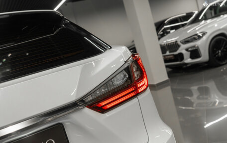 Lexus RX IV рестайлинг, 2016 год, 3 900 000 рублей, 34 фотография