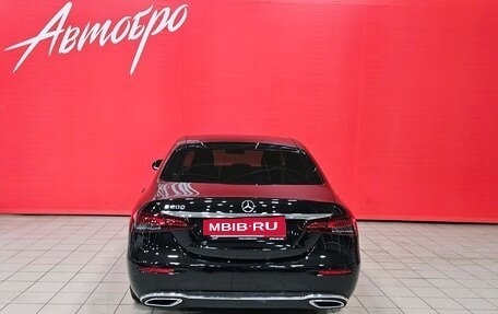 Mercedes-Benz E-Класс, 2021 год, 2 850 000 рублей, 4 фотография