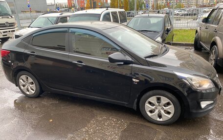 Hyundai Solaris II рестайлинг, 2015 год, 900 000 рублей, 6 фотография