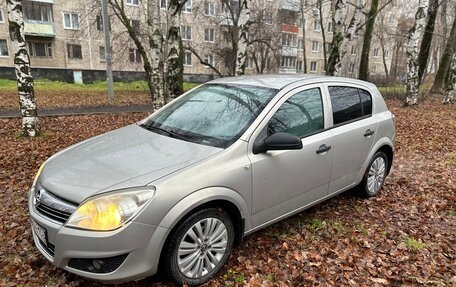 Opel Astra H, 2007 год, 288 000 рублей, 2 фотография