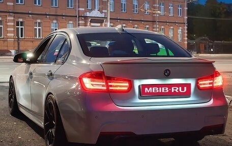 BMW 3 серия, 2014 год, 2 100 000 рублей, 3 фотография