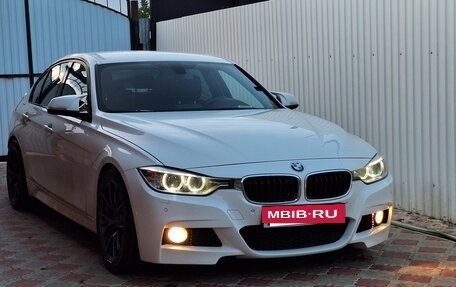 BMW 3 серия, 2014 год, 2 100 000 рублей, 13 фотография