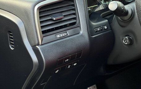 Lexus RX IV рестайлинг, 2019 год, 3 650 000 рублей, 14 фотография