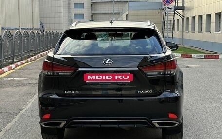 Lexus RX IV рестайлинг, 2019 год, 3 650 000 рублей, 6 фотография