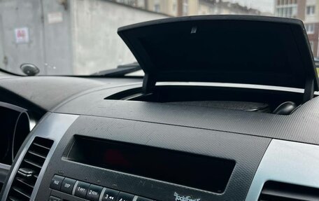 Mitsubishi Outlander III рестайлинг 3, 2008 год, 1 050 000 рублей, 15 фотография