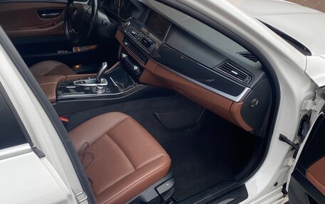 BMW 5 серия, 2012 год, 2 050 000 рублей, 11 фотография