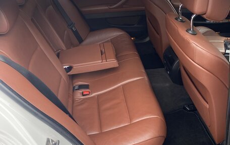 BMW 5 серия, 2012 год, 2 050 000 рублей, 14 фотография