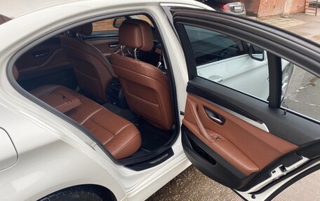 BMW 5 серия, 2012 год, 2 050 000 рублей, 13 фотография