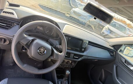 Skoda Rapid II, 2020 год, 1 800 000 рублей, 5 фотография