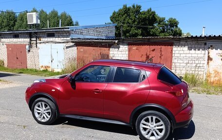 Nissan Juke II, 2011 год, 905 000 рублей, 3 фотография