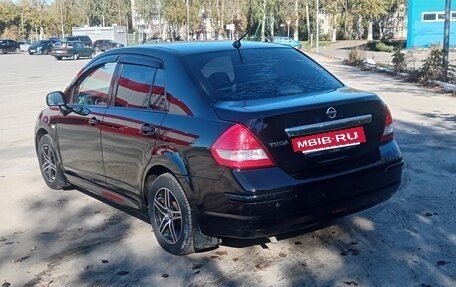 Nissan Tiida, 2010 год, 3 фотография