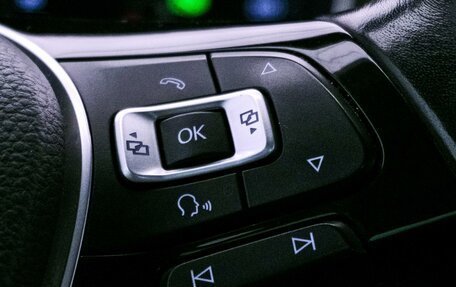 Volkswagen Passat B8 рестайлинг, 2017 год, 2 187 000 рублей, 21 фотография