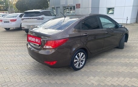 Hyundai Solaris II рестайлинг, 2015 год, 1 200 000 рублей, 4 фотография