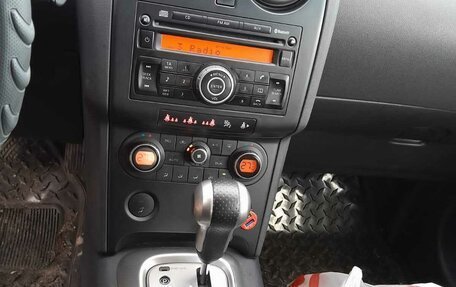 Nissan Qashqai, 2009 год, 850 000 рублей, 2 фотография