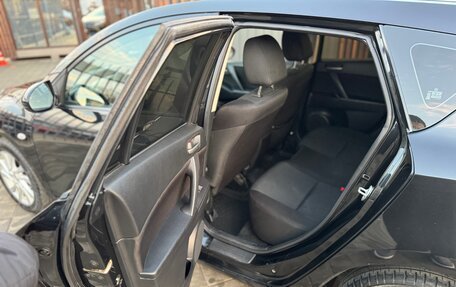 Mazda 3, 2011 год, 999 999 рублей, 13 фотография