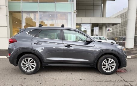 Hyundai Tucson III, 2018 год, 2 000 000 рублей, 6 фотография