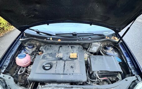 Volkswagen Polo IV рестайлинг, 2003 год, 255 000 рублей, 9 фотография