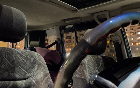 Mitsubishi Pajero iO, 1999 год, 500 000 рублей, 10 фотография