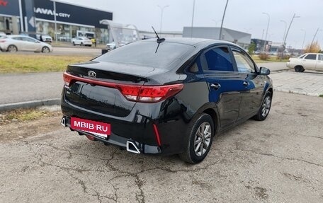 KIA Rio IV, 2021 год, 1 650 000 рублей, 4 фотография