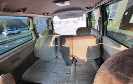 Toyota Regius, 1999 год, 600 000 рублей, 9 фотография