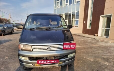 Toyota Regius, 1999 год, 600 000 рублей, 3 фотография