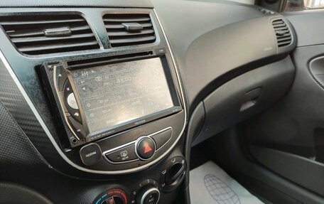 Hyundai Solaris II рестайлинг, 2013 год, 539 000 рублей, 10 фотография