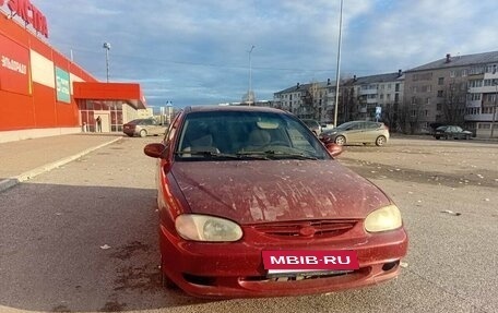 KIA Sephia II, 1998 год, 134 000 рублей, 2 фотография