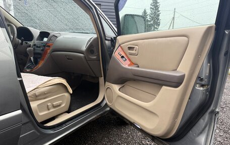 Lexus RX IV рестайлинг, 2000 год, 485 000 рублей, 13 фотография