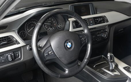 BMW 3 серия, 2015 год, 1 890 000 рублей, 3 фотография