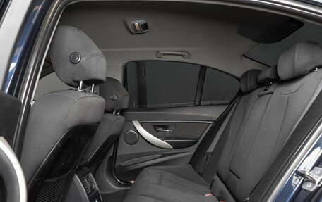 BMW 3 серия, 2015 год, 1 890 000 рублей, 18 фотография