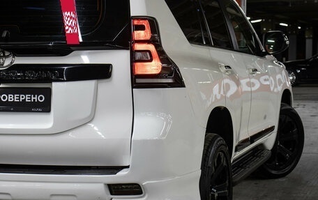 Toyota Land Cruiser Prado 150 рестайлинг 2, 2011 год, 2 698 000 рублей, 21 фотография