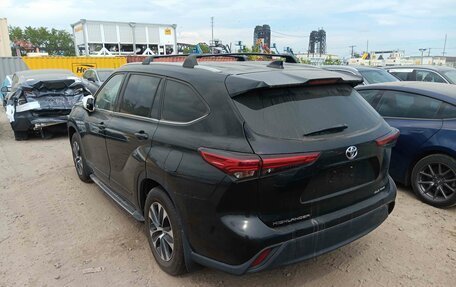 Toyota Highlander, 2023 год, 4 750 000 рублей, 16 фотография
