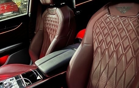 Bentley Flying Spur, 2020 год, 18 000 000 рублей, 13 фотография