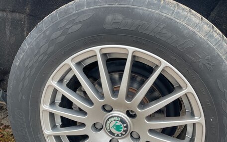 Skoda Yeti I рестайлинг, 2013 год, 750 000 рублей, 17 фотография