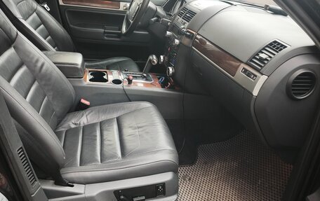 Volkswagen Touareg III, 2007 год, 1 199 999 рублей, 14 фотография