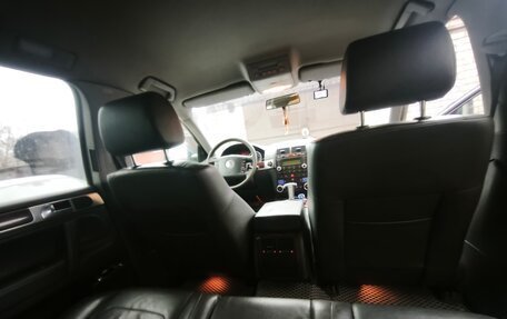 Volkswagen Touareg III, 2007 год, 1 199 999 рублей, 12 фотография