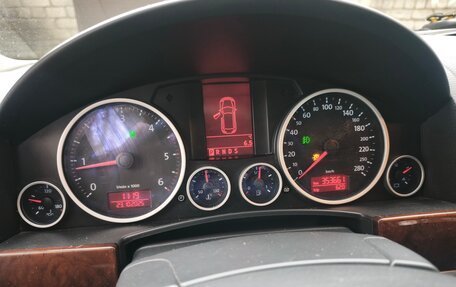 Volkswagen Touareg III, 2007 год, 1 199 999 рублей, 22 фотография