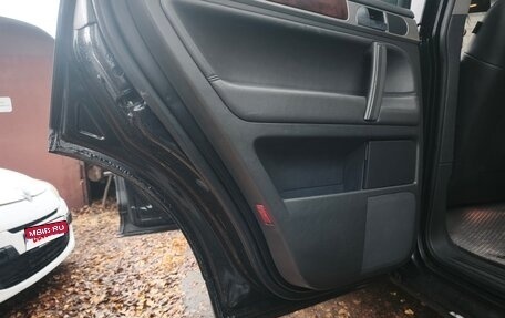 Volkswagen Touareg III, 2007 год, 1 199 999 рублей, 23 фотография