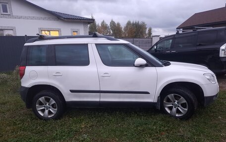 Skoda Yeti I рестайлинг, 2012 год, 450 000 рублей, 2 фотография