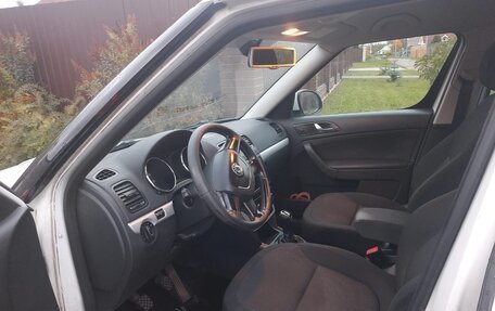 Skoda Yeti I рестайлинг, 2012 год, 450 000 рублей, 13 фотография