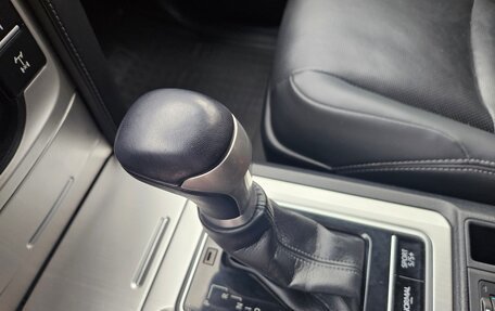 Toyota Land Cruiser Prado 150 рестайлинг 2, 2021 год, 6 200 000 рублей, 8 фотография