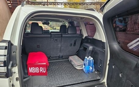 Toyota Land Cruiser Prado 150 рестайлинг 2, 2021 год, 6 200 000 рублей, 6 фотография